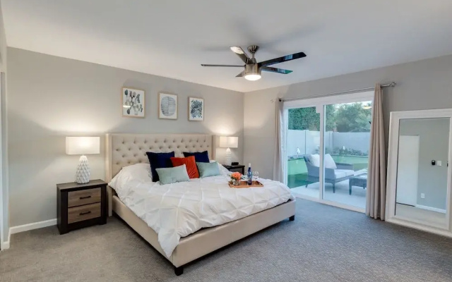 photo 5 of Eugie Terrace 3 Bedrooms 2 Bathrooms Home