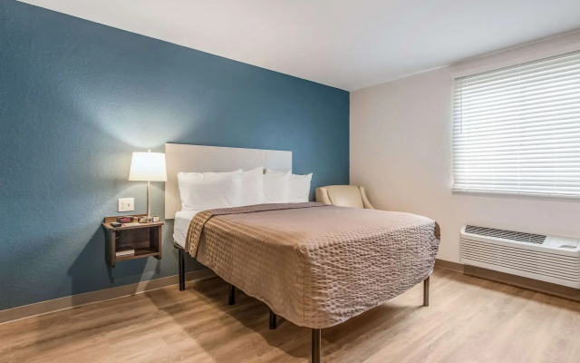 photo 5 of WoodSpring Suites Doral Miami Airport