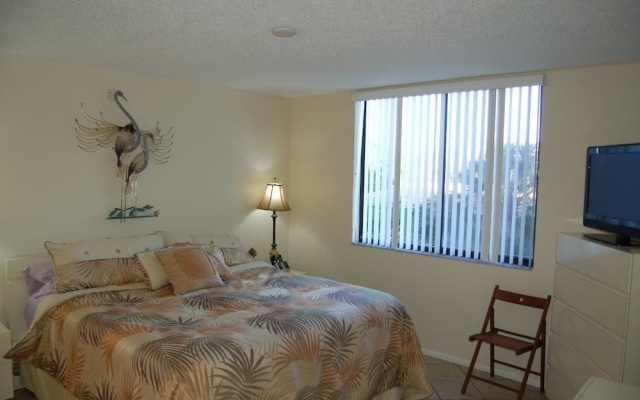 photo 2 of Excelsior - 102 G 2 Bedrooms 2 Bathrooms Condo