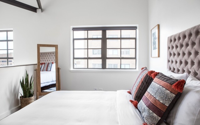 photo 4 of Exclusive 1BR Luxury Penthouses in C.B.D. by Sonder
