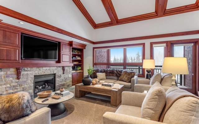 photo 2 of Exclusive 4 Bedroom Ski in, Ski out Vacation Rental With Hot Tubs and Heated Outdoor Pool in Lionshead Village