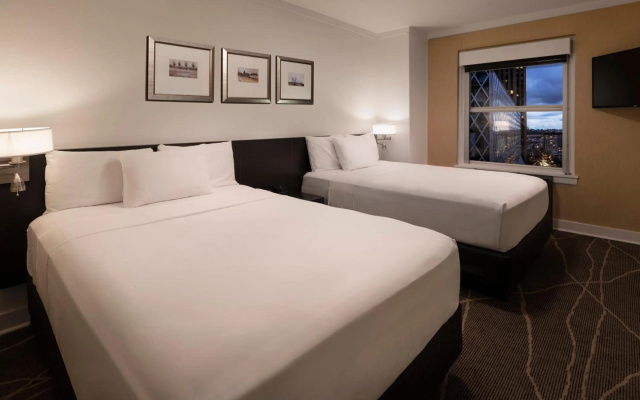 photo 4 of Executive Hotel Pacific