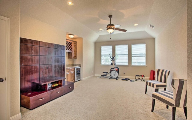 photo 3 of 4 Mi to Grapevine Lake: Texas Home w/ Media Room