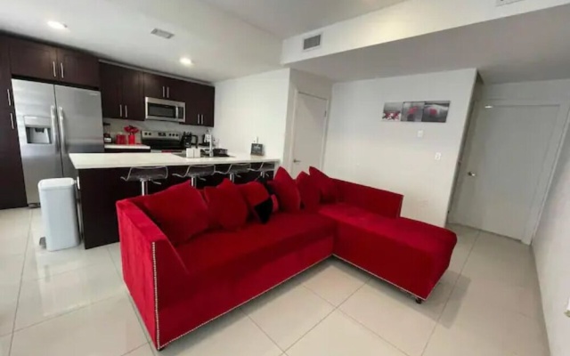 photo 4 of Experience Luna Sky! 65" TV Bar BBQ go FL Keys