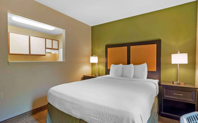 photo 3 of Extended Stay America Select Suites Atlanta Kennesaw
