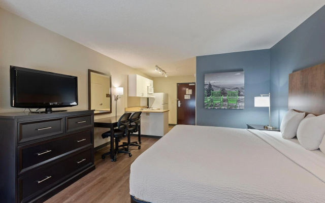photo 3 of Extended Stay America Suites Charlotte Pineville Park Rd