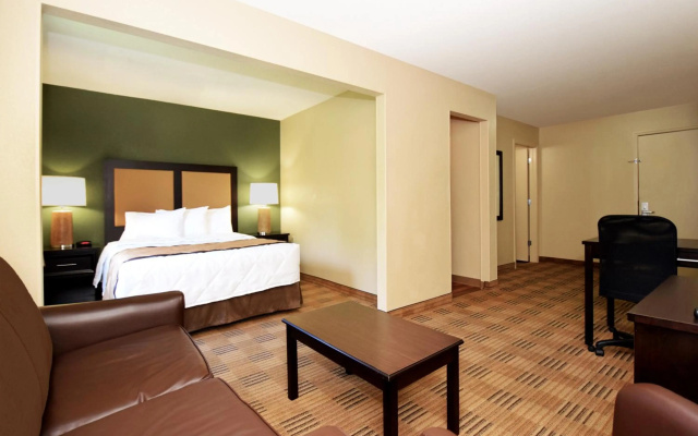 photo 4 of Extended Stay America Suites Cleveland Great Northern Mall