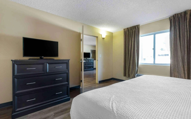 photo 5 of Extended Stay America Select Suites - Dallas - Richardson