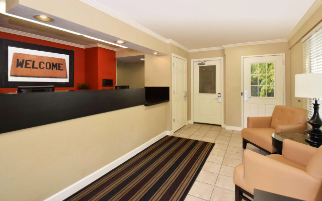 photo 2 of Extended Stay America Select Suites Denver Aurora South