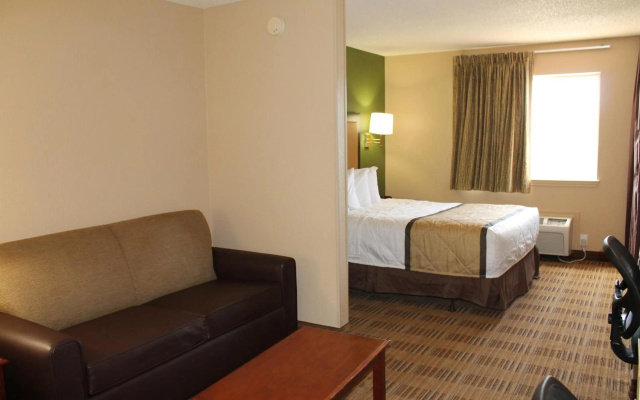 photo 5 of Extended Stay America Suites Houston Katy Freeway Energy Cor