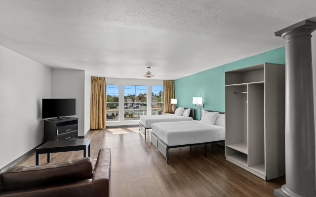 photo 4 of MainStay Suites Las Vegas Flamingo