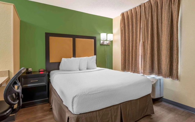 photo 5 of Extended Stay America Suites Chicago Buffalo Grove Deerfield