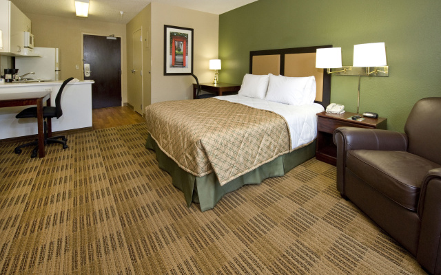 photo 5 of Extended Stay America Suites Chicago Midway
