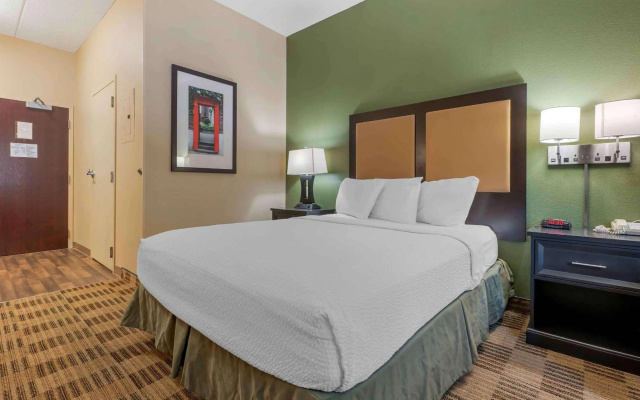 photo 5 of Extended Stay America Suites Chicago Skokie