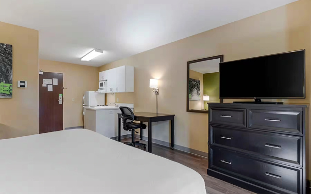 photo 5 of Baymont by Wyndham Auburn Hills South