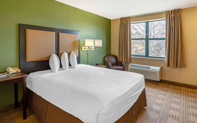 photo 4 of Extended Stay America Suites Hampton Coliseum