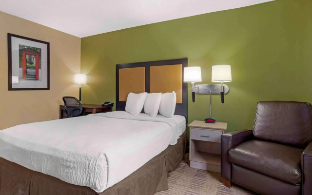 photo 3 of Extended Stay America Suites Houston Med Ctr Greenway Plaza