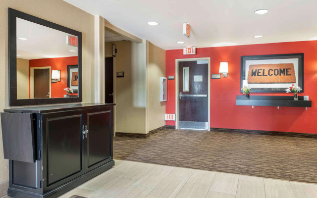 photo 5 of Extended Stay America Suites Indianapolis Airport