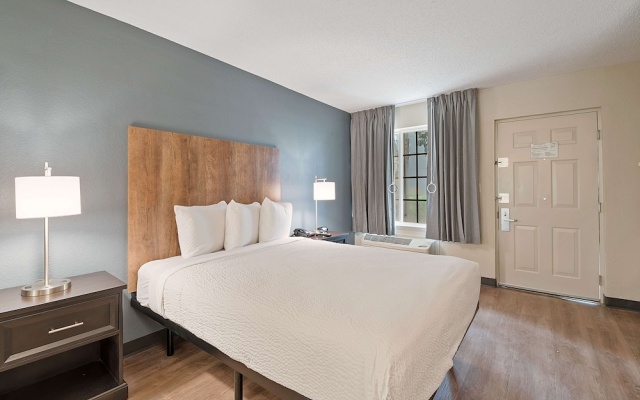 photo 2 of Extended Stay America Miami Airport Blue Lagoon