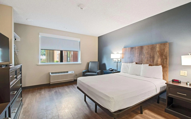 photo 3 of Extended Stay America Suites Miami Airport Doral