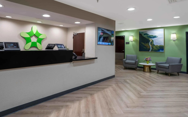 photo 2 of Extended Stay America Suites Orange County John Wayne Airprt
