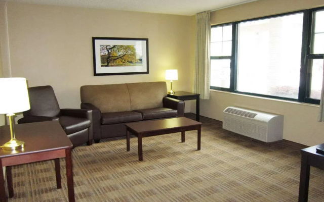 photo 4 of Extended Stay America Orlando Theme Parks Major Blvd.