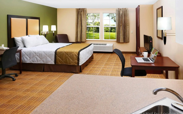 photo 2 of Extended Stay America Phoenix Deer Valley