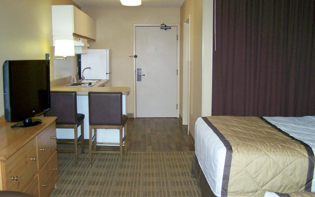 photo 4 of Extended Stay America Suites San Francisco San Carlos