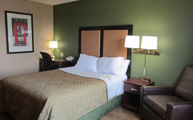 photo 4 of Extended Stay America Seattle - Northgate