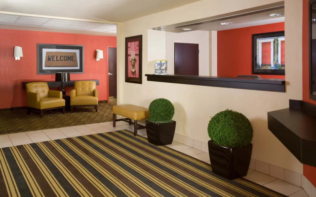 photo 2 of Extended Stay America Washington D.C. Alexandria Landmark