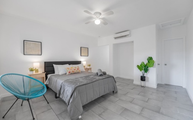 photo 3 of Fabulous Studio 15 min from The Beach