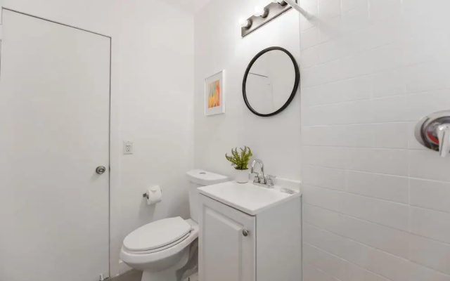 photo 4 of Fabulous Studio 15 min from The Beach