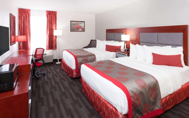 photo 3 of Ramada Plaza by Wyndham Chicago North Shore