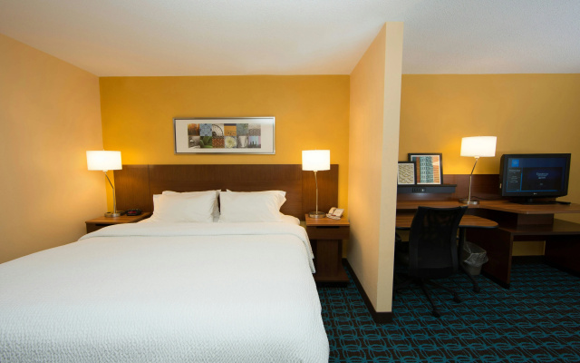 photo 4 of Fairfield Inn & Suites by Marriott Burlington