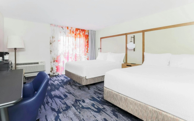 photo 5 of Fairfield Inn & Suites by Marriott San Jose Airport