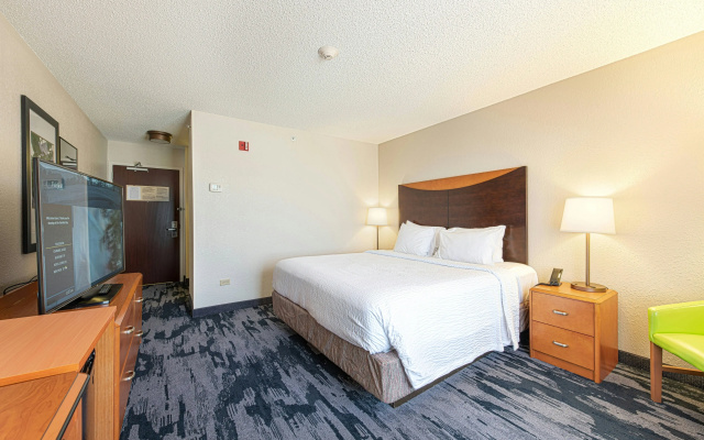 photo 4 of Fairfield Inn & Suites by Marriott Chicago Naperville