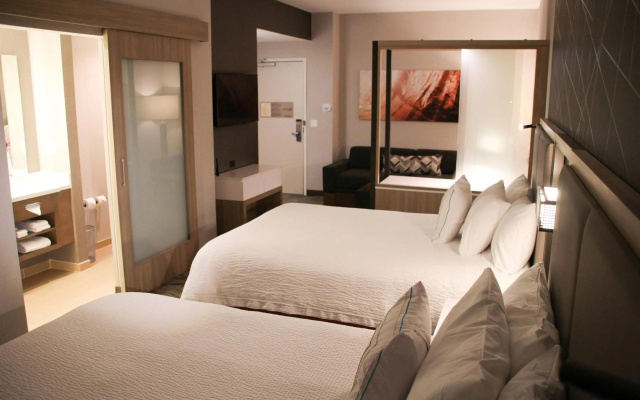 photo 3 of Fairfield Inn & Suites by Marriott Fayetteville North