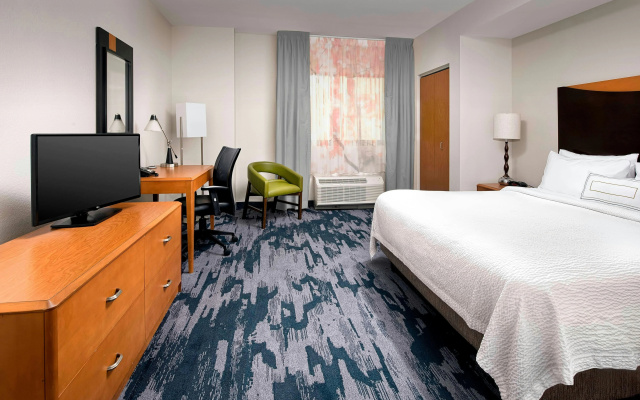 photo 5 of Fairfield Inn & Suites by Marriott Miami Airport South