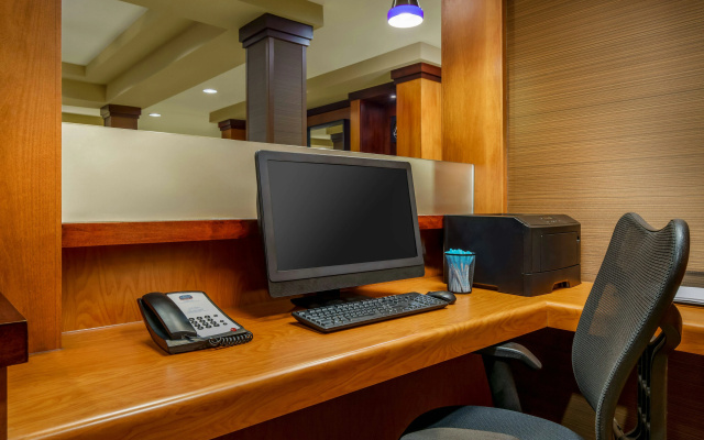 photo 4 of Fairfield Inn & Suites by Marriott Peoria East