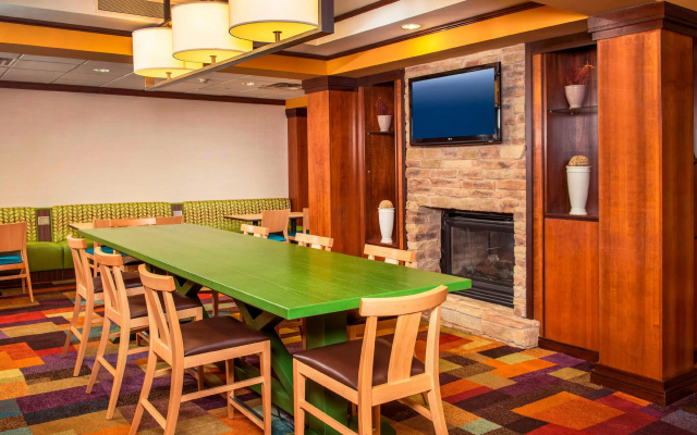 photo 4 of Fairfield Inn & Suites by Marriott Williamsburg