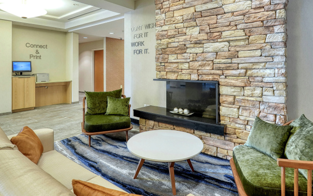 photo 4 of Fairfield Inn & Suites by Marriott Woodbridge