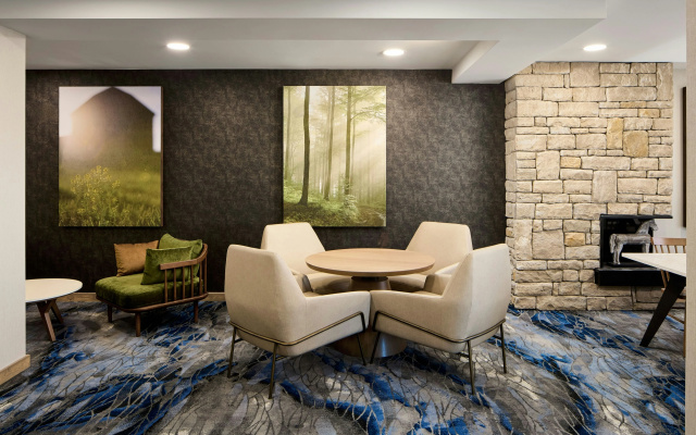 photo 3 of Fairfield Inn & Suites by Marriott Cleveland Avon