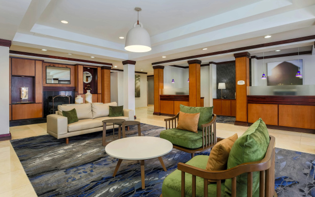 photo 2 of Fairfield Inn & Suites Mahwah