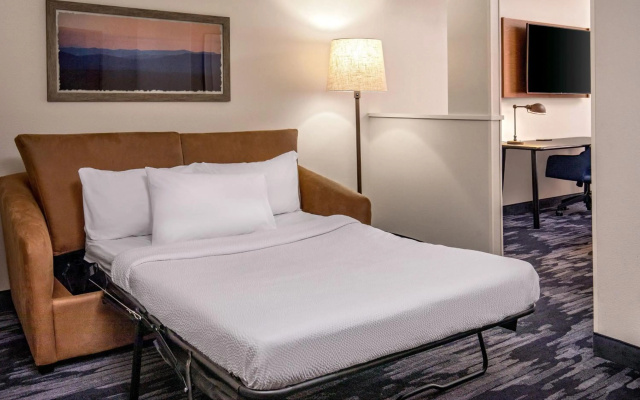 photo 4 of Fairfield Inn & Suites by Marriott Saratoga Malta