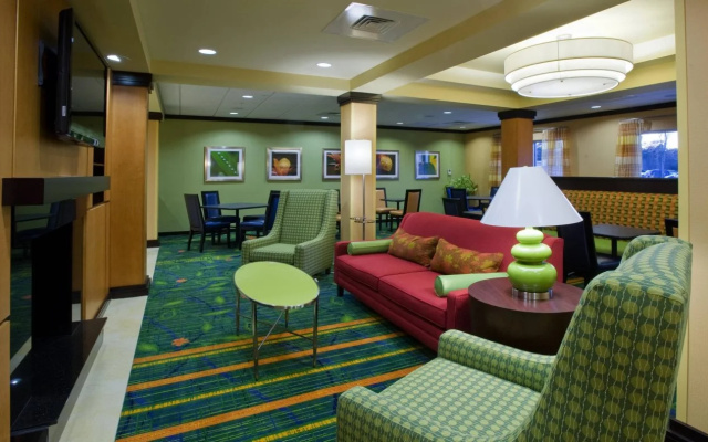 photo 3 of Fairfield Inn & Suites Albany