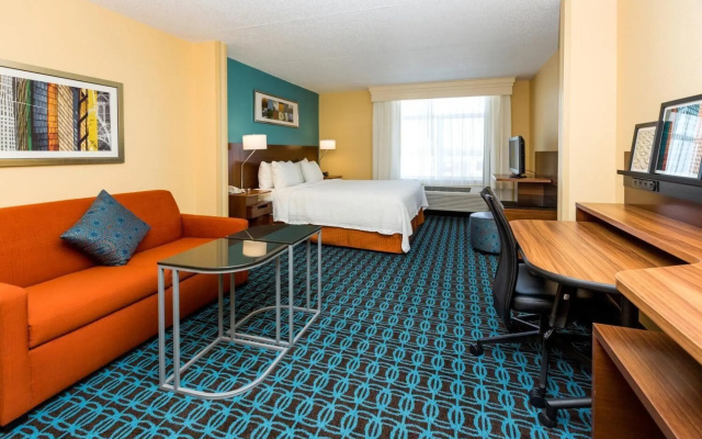 photo 5 of Fairfield Inn and Suites by Marriott Des Moines West