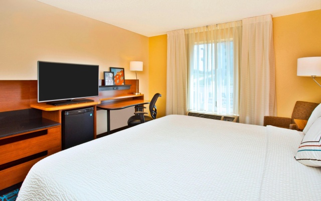 photo 4 of Fairfield Inn & Suites by Marriott Madison West/Middleton