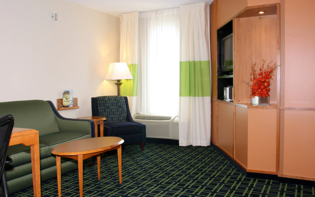 photo 3 of Fairfield Inn and Suites by Marriott Marion
