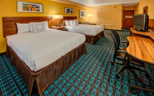 photo 5 of Fairfield Inn & Suites by Marriott Near Universal Orlando