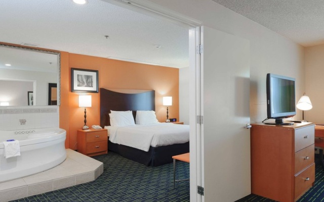photo 3 of Fairfield Inn & Suites Oakland Hayward